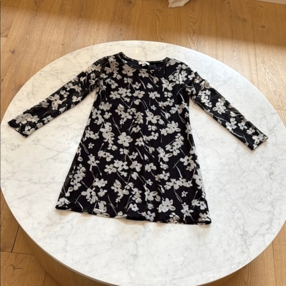 Speechless Black White Floral Dress Size 12 Sheer Sleeve A-Line Kids